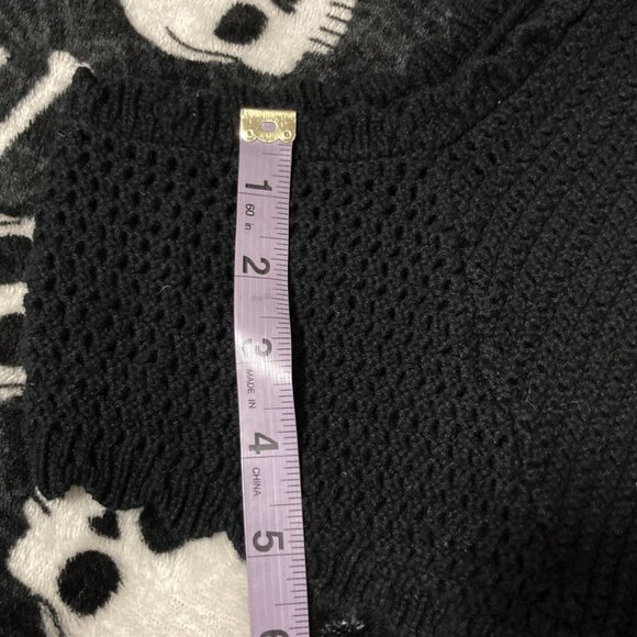 RICKI'S Vintage black cap sleeve knit top w/ scallop edges SMALL MEDIUM sweater - Picture 11 of 15
